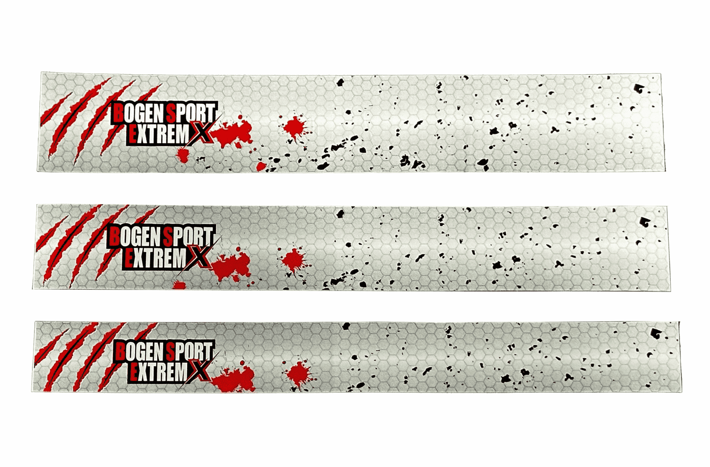Drei längliche, rechteckige Aufkleber mit Wabenmuster, roten Kratzspuren, roten Farbspritzern, schwarzen Flecken und „Bogen Sport Extrem X“-Logo