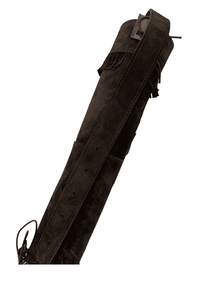 Ein länglicher Rückenköcher aus dunkelbraunem Wildleder mit dekorativen Nähten, seitlicher Schnürung und Schultergurt. Am oberen Rand befinden sich feine Fransen.